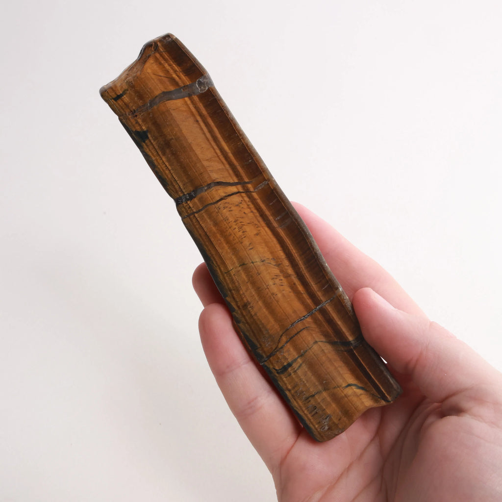 Tigers Eye | Meaning, Origin & Natural Stone Forms