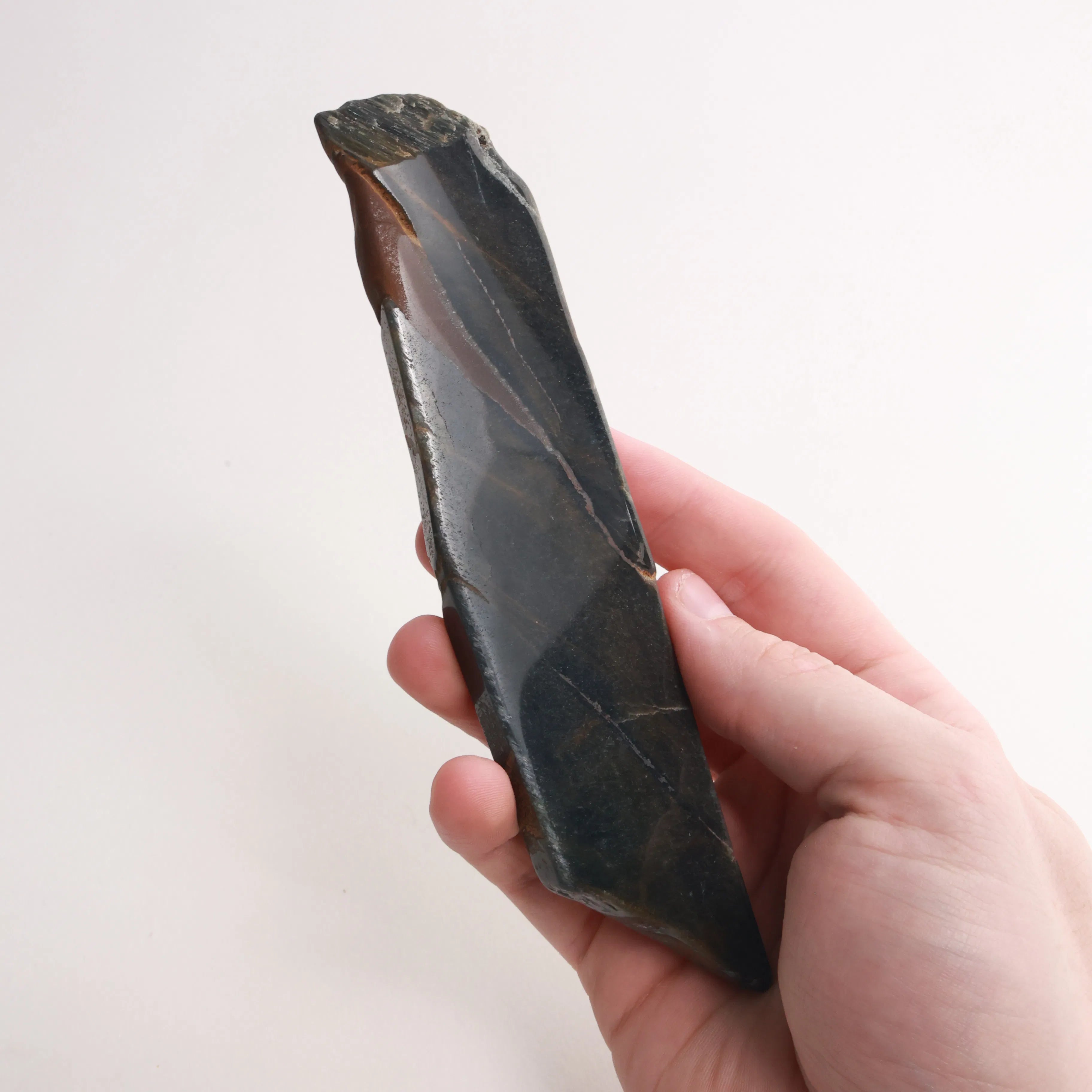 Tigers Eye | Meaning, Origin & Natural Stone Forms