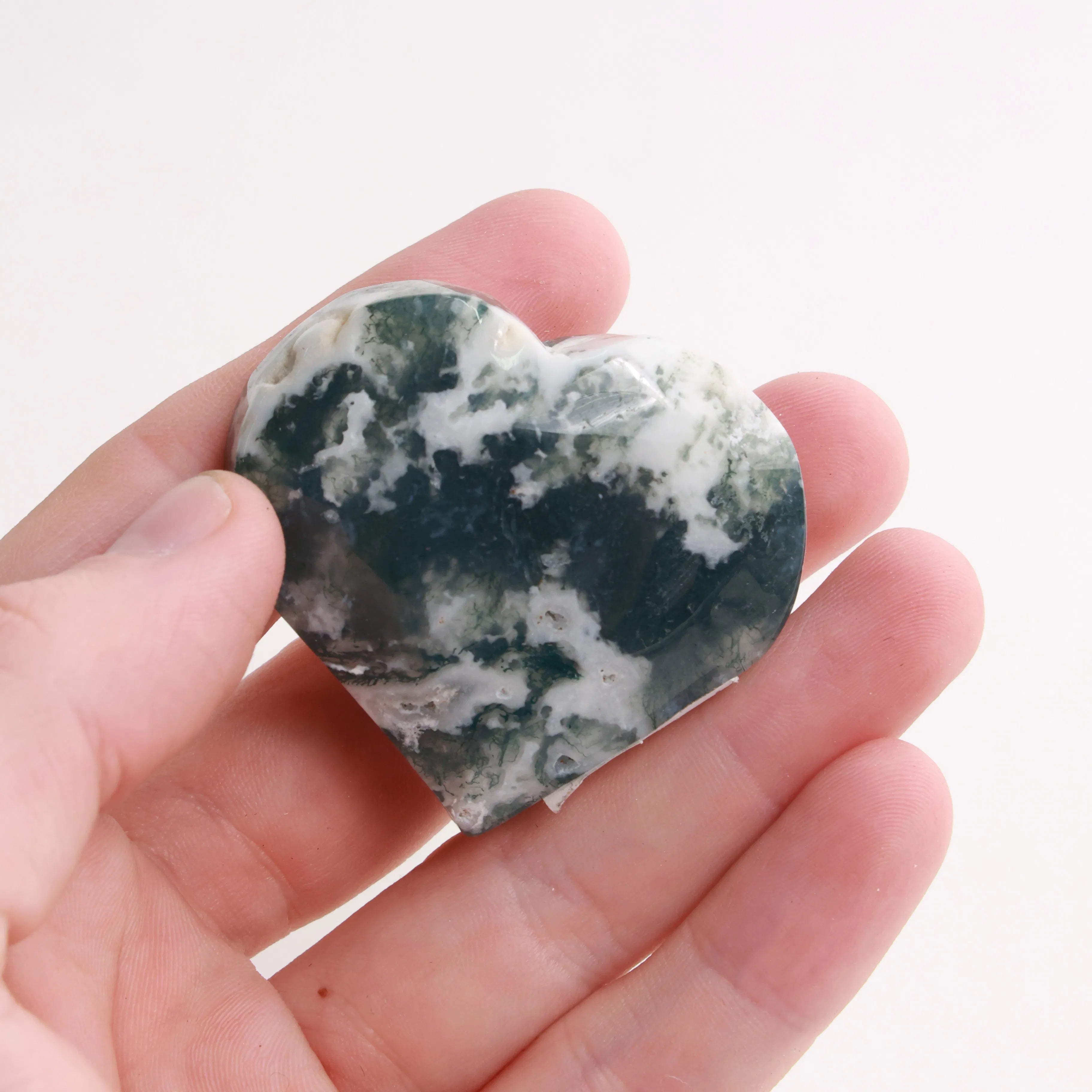 Moss Agate | Meaning, Uses & Natural Stone Forms