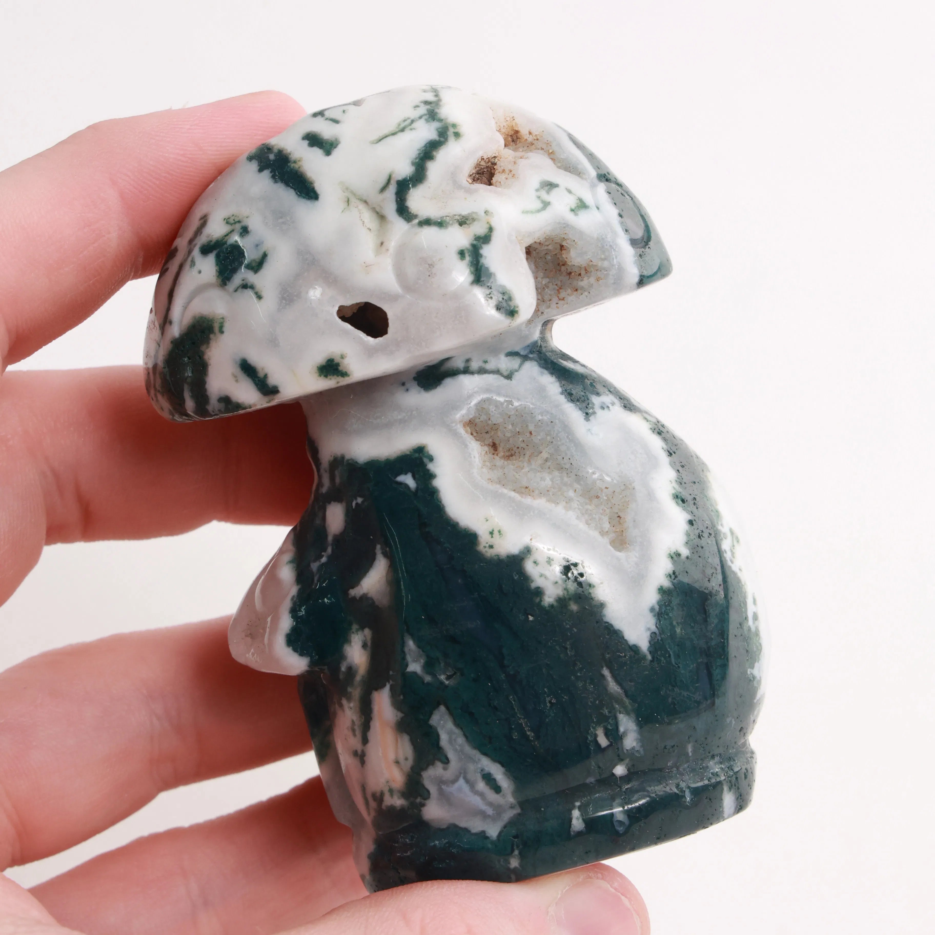 Moss Agate | Meaning, Uses & Natural Stone Forms