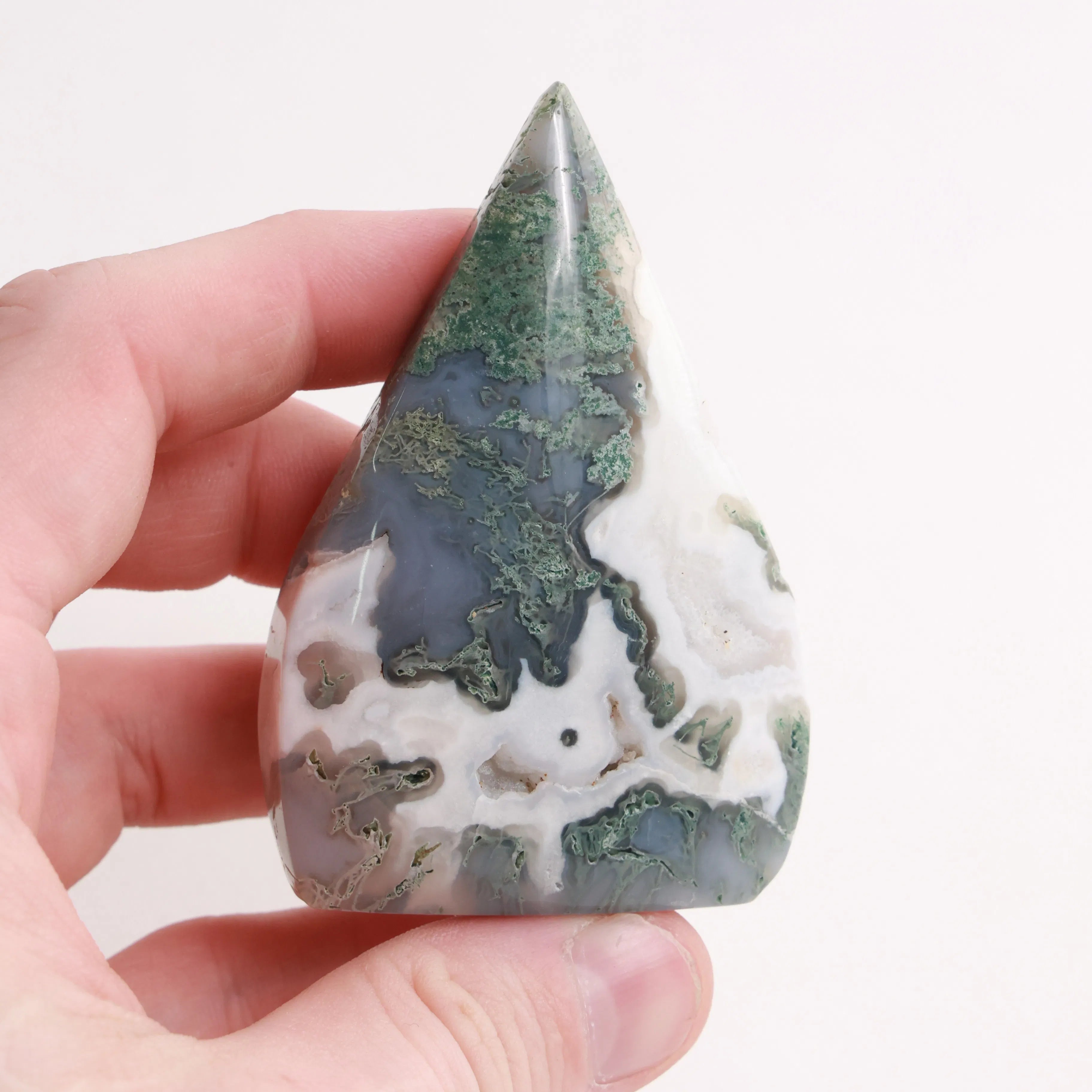 Moss Agate | Meaning, Uses & Natural Stone Forms