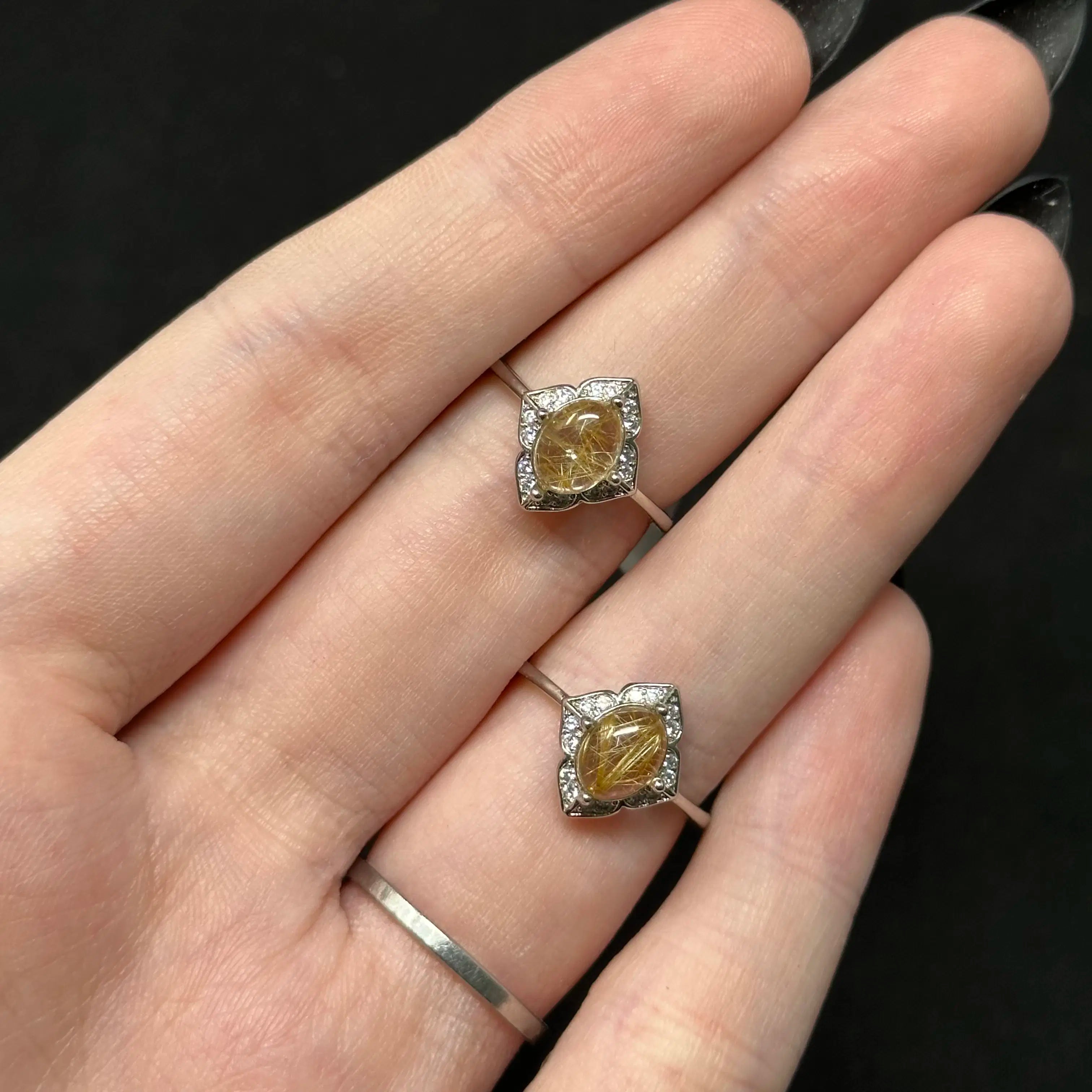 Adjustable Crystal Rings (Silver-Plated Copper)