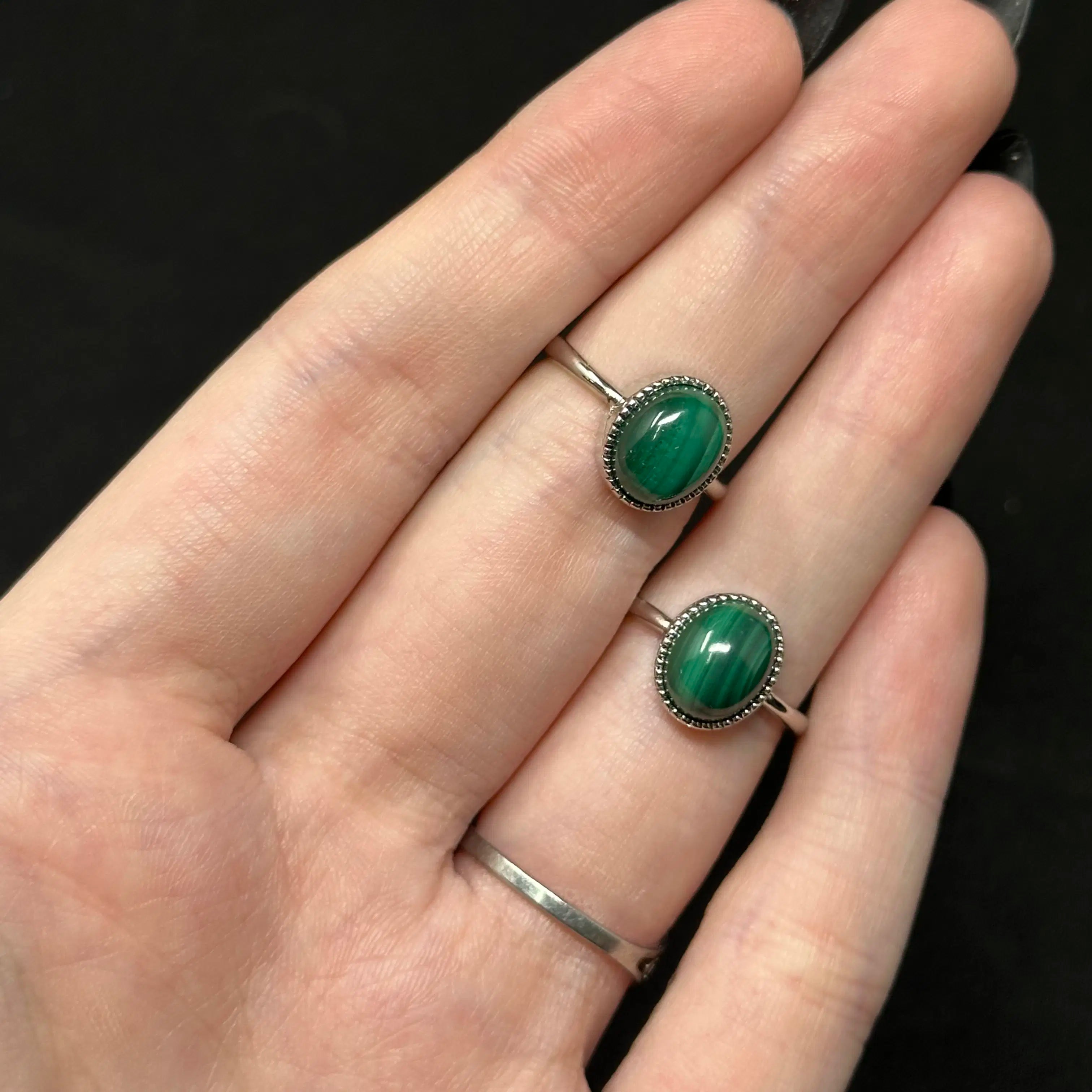 Adjustable Crystal Rings (Silver-Plated Copper)