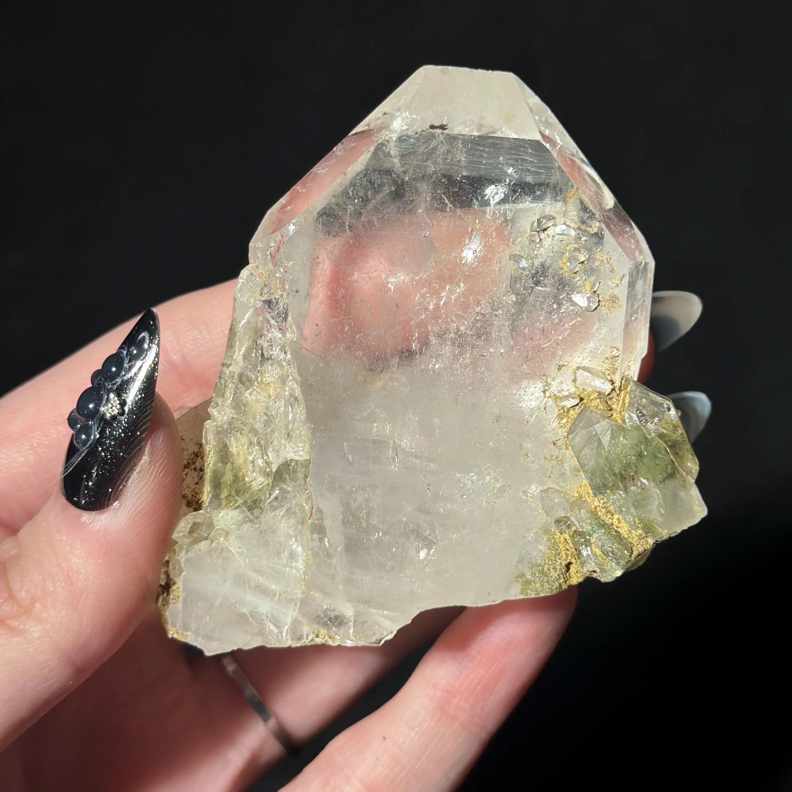 Garden Quartz | Meaning, Uses & Natural Crystal Forms